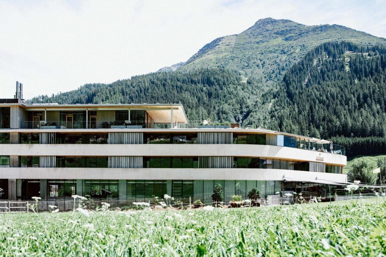 Hotel Arlmont 4 Stern Superior St Anton am Arlberg Eksteriør billede